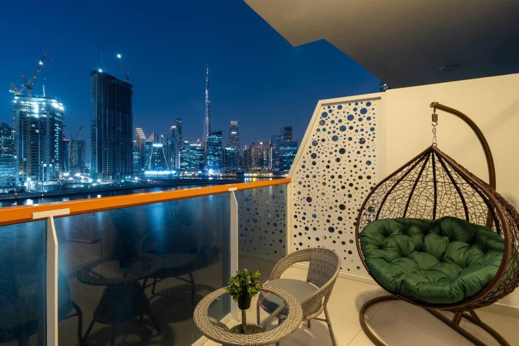 Apartment Elegant I Burj Khalifa & Canal View